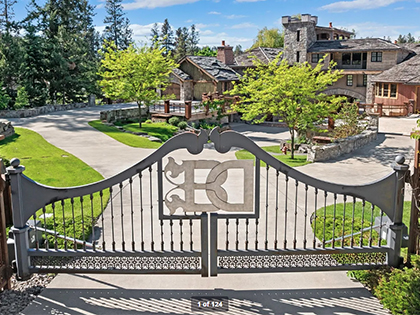 10 Bear Dance Village